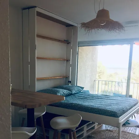 Apartment Sea View